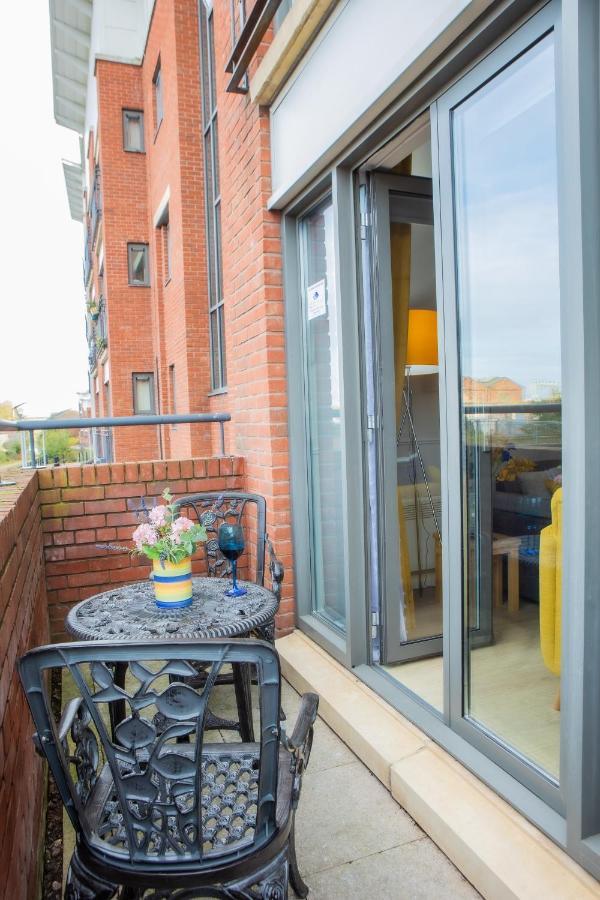 Newly Furnished Appartment Near Train Station Wolverhampton Luaran gambar