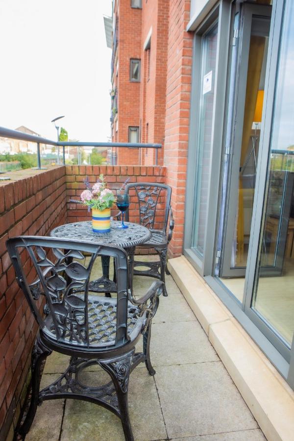 Newly Furnished Appartment Near Train Station Wolverhampton Luaran gambar